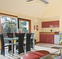 Sandy Bay Chalet - Southport Accommodation