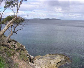 Hidden Bay Holiday Home - Southport Accommodation 0