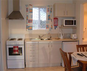 South Arm Cabin Retreat - Southport Accommodation 1