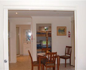 South Arm Cabin Retreat - Southport Accommodation 4