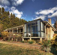 Waterside Accommodation - Derwent Vista - Southport Accommodation