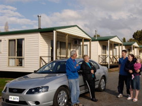 Discovery Holiday Parks  Hadspen Cosy Cabins - Accommodation Southport 2