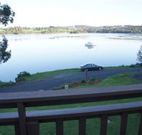 Tranquility Waters - Southport Accommodation