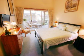 B & B At Winterbrook - Southport Accommodation 0