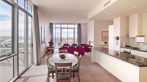 Adina Apartment Hotel Melbourne, Flinders Street - Southport Accommodation 2