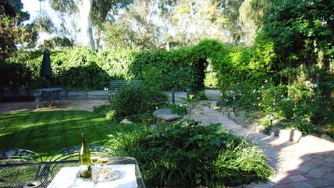 Forlonge Bed & Breakfast - Accommodation Southport 8