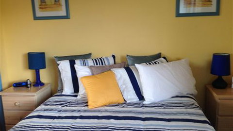 Bells By The Beach Holiday House Ocean Grove - Accommodation Southport 4