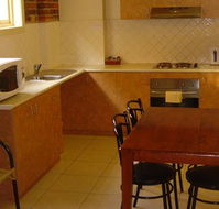 Nireeda Apartments on Clare - Southport Accommodation