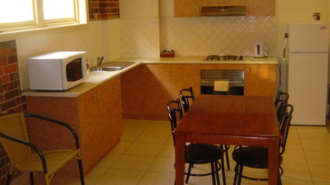 Nireeda Apartments On Clare - Southport Accommodation 0