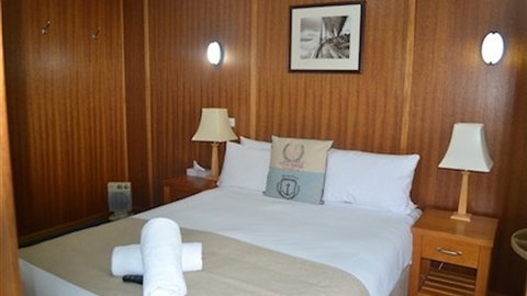 Point Lonsdale Guest House - Southport Accommodation 5