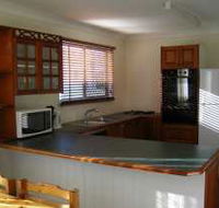 By The Bay - Southport Accommodation
