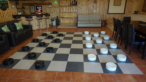 Laura Lodge Rest & Recreation Retreat - Accommodation Southport 5