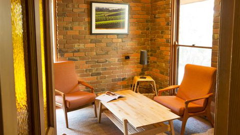 The Eagles Nest - Accommodation Southport 4