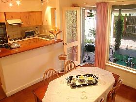 Adelaide Serviced Apartments - William Townhouse - Accommodation Southport 2