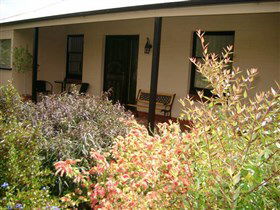Cotton Palm Cottage - Accommodation Southport 0