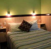 Aussie Outback Oasis Cabin  Van Village - Southport Accommodation