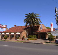 Burke  Wills Motor Inn - Southport Accommodation