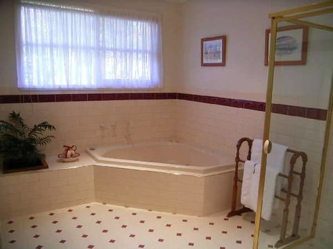 Fernglade On Menzies - Accommodation Southport 2