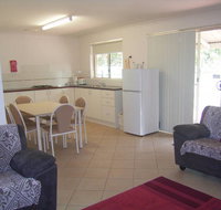 Golden Chain Margaret River Country Cottages - Accommodation Southport