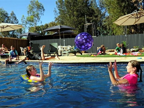 Kingston-On-Murray Caravan Park - Accommodation Southport 1