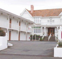 Motel Mayfair on Cavell - Southport Accommodation