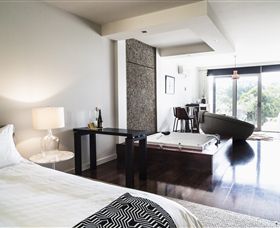 Polperro Winery Luxury Accommodation - Accommodation Southport 2