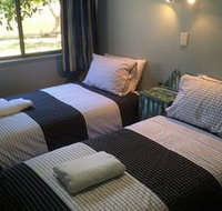 Tin Shack - Southport Accommodation