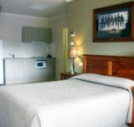 Saltbush Motor Inn - Accommodation Southport