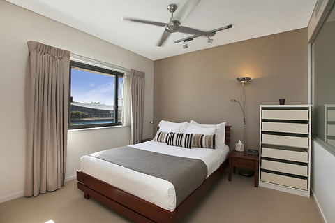 Saltwater Suites - Accommodation Southport 0