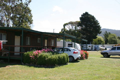 Snug Beach Cabin & Caravan Park - Southport Accommodation 4