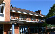 Illawong Hotel - Evans Head - Accommodation Southport 1