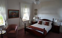 Leconfield House - Leconfield - Accommodation Southport 1
