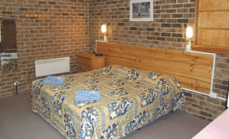 Acacia Snowy Motel - Southport Accommodation