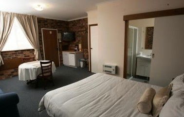 Kinross Inn Cooma - Southport Accommodation 1