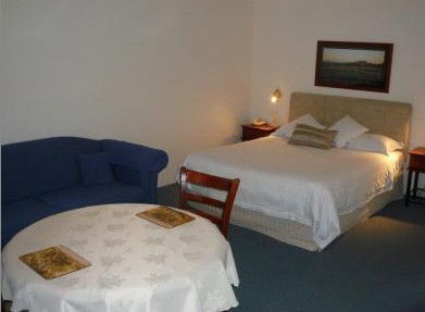 Kinross Inn Cooma - Southport Accommodation 2