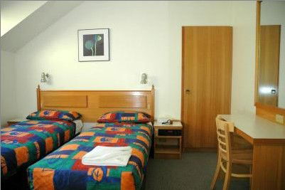 Alpenhorn Lodge - Southport Accommodation 3
