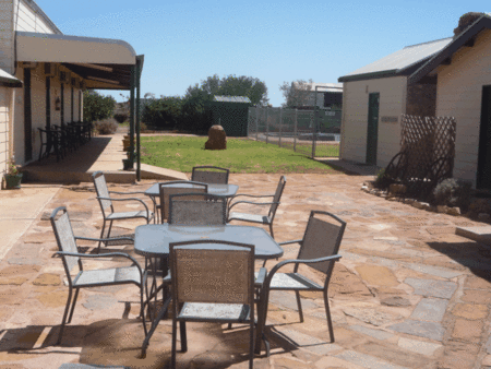 Nuttbush Retreat Caravan Park - Accommodation Southport