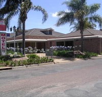 Exies Bagtown - Southport Accommodation