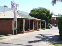 Yambil Inn Motel - Southport Accommodation 1