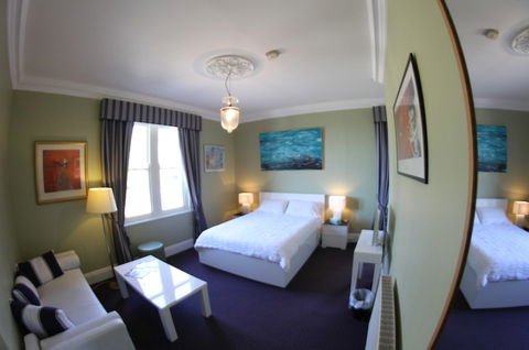 Jamison House And The Rooster Restaurant - Southport Accommodation 4