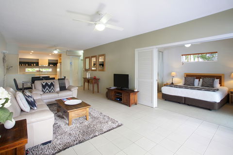 Verano Resort - Southport Accommodation 10