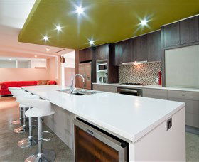 Galbraith Park - Southport Accommodation 0