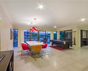 Aqua Palms At Vogue Holiday Homes - Southport Accommodation 1