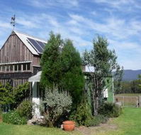Runnymeade Garden Studio Bed and Breakfast - Southport Accommodation