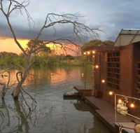 Bill's Boathouse