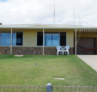 Family Tides - Southport Accommodation