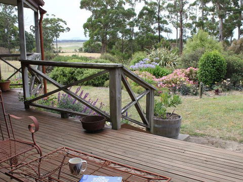 Eagle's Roost Farmstay B&B - Southport Accommodation 4