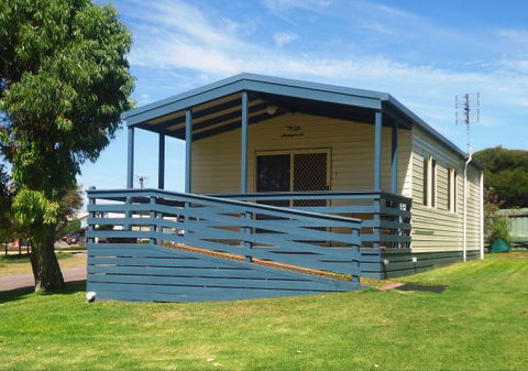 Elliston Waterloo Bay Tourist Park - Accommodation Southport 3