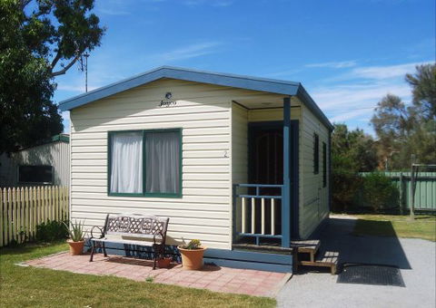 Elliston Waterloo Bay Tourist Park - Accommodation Southport 8
