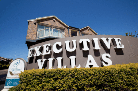 Jesmond Executive Villas - Accommodation Southport
